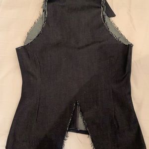 Sleeveless  denim blouse